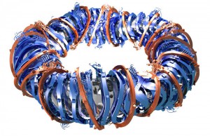 W7-X Magnetfeldspulen, blau die 50 nicht-planaren Spulen, rot die 20 planaren Spulen (Bild: IPP)