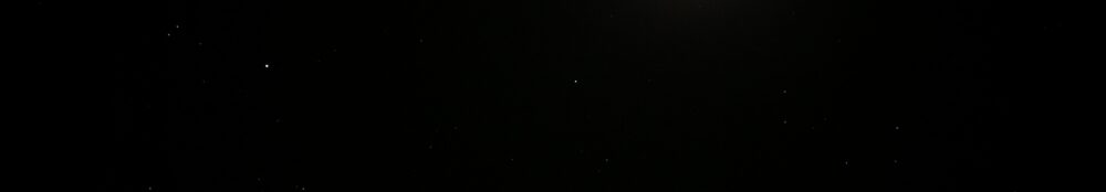 Sternbild Stier mit Aldebaran der zunehmenden Mondsichel und Mars am Abend des 19.3.2021 ca. 22:35 MEZ über Darmstadt, Canon EOS6 mit Leica Elmarit-R 180 mm, ISO 4000, f/2.8, 1/6 s