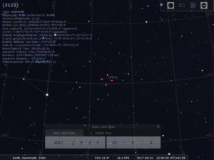 Asteroid 3122/Florence am Abend des 1.9.2017, hier simuliert für Darmstadt um 23:00 MESZ. Hereingezoomte Darstellung