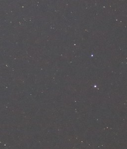 In dieser Ecke des Sternbilds Schütze verbirgt sich Pluto, Canon EOS 6D, Leica Elmarit 180, f/2.8, ISO 16000, 1 Sekunde
