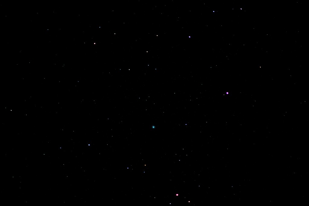 Komet C/2014 Q2 (Lovejoy) am 15.2.2015 um 21:54 MEZ, Canon EOS 600D, Leica Vario-Elmar, Brennweite 210 mm, f/4, ISO 6400, 2,5 Sekunden Belichtungszeit