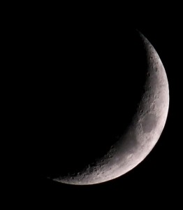 Mond am 3.5.2014, Canon EOS-600D mit Telemegor 300 f4.5, ISO 400, Blende 4.5, 1/160 s