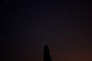 Der Skorpion am Nachthimmel über Darmstadt, 25.6.2014, 23:39 MESZ, Canon EOS600D, Leica Summicron 50 mm, f2, ISO 800, 10 Sekunden Belichtungszeit, nachgeführt