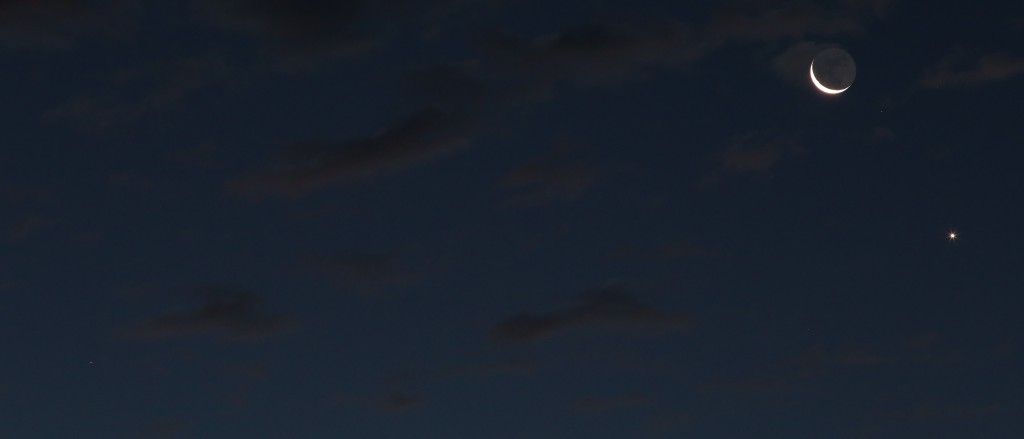 Mars, Mond und Venus am Morgen des 10.9.2015, 6:02 MESZ, Canon EOS6D, Leica Elmarit-R 180, ISO3200, 1/8 Sekunde