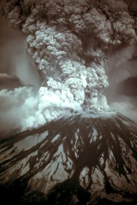 Der Ausbruch des Mount St. Helens am 18. Mai 1980. USGS