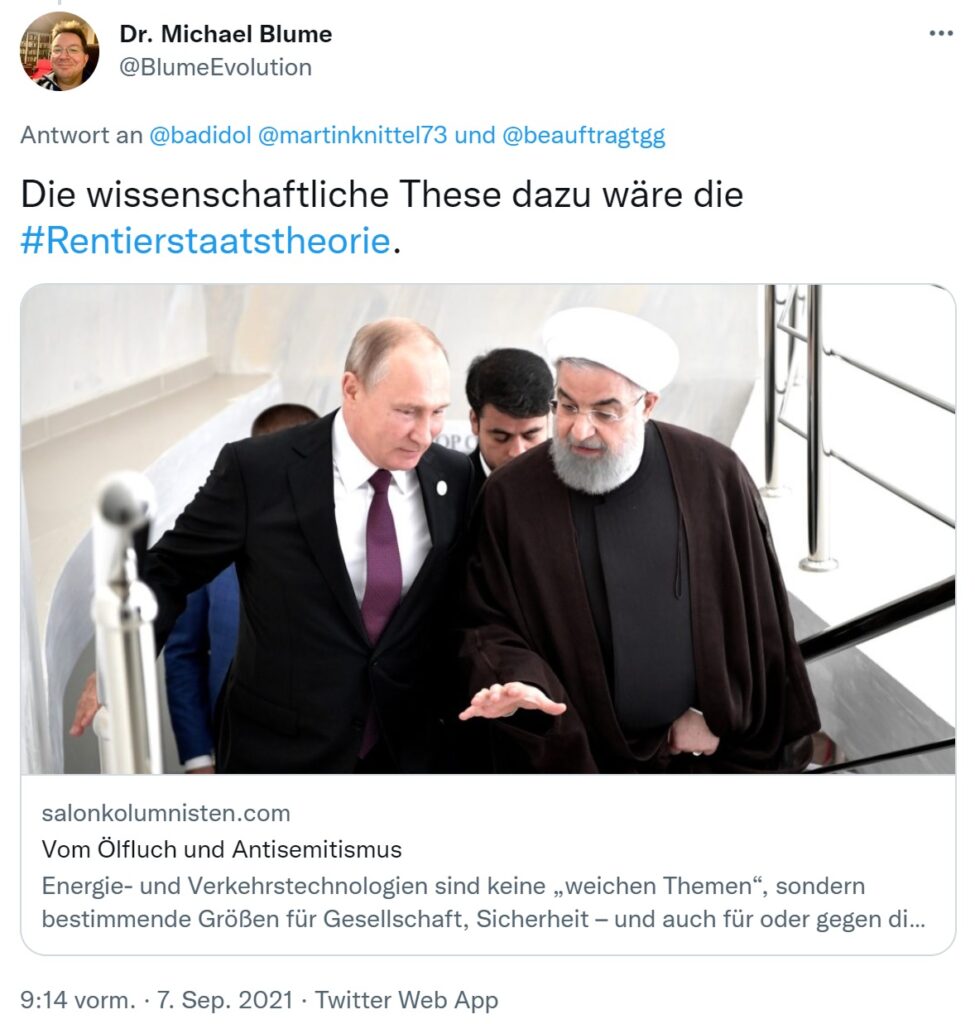 Tweet von Dr. Michael Blume zur Rentierstaatstheorie und zur Kolumne "Ölfluch und Antisemitismus". Zu sehen sind Wladimir Putin (Russland) und Ayatollah Khamenei (Iran) im trauten Zweigespräch.