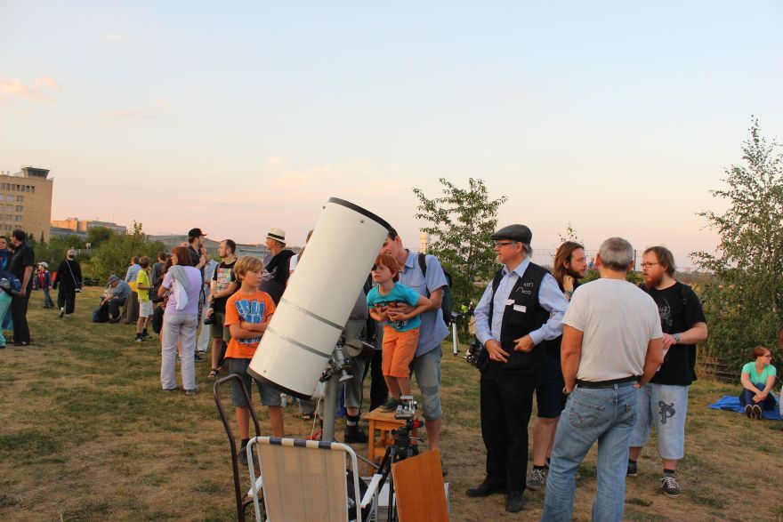 Lange Nacht der Astronomie, 22.08.2015 Tempelhofer Feld